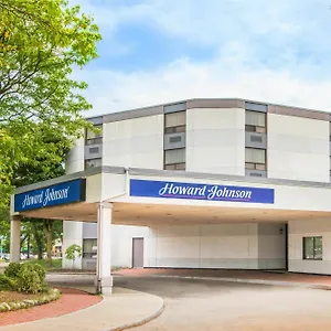Howard Johnson By Wyndham Conestoga Hotel Kitchener
